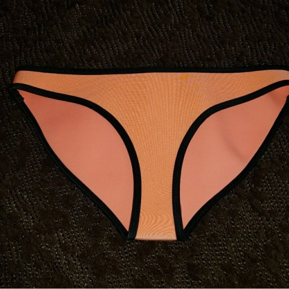 Milly Triangl bottoms